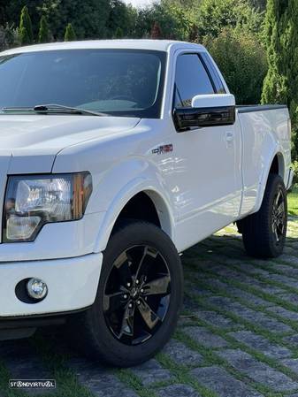 Ford F-150 - 2