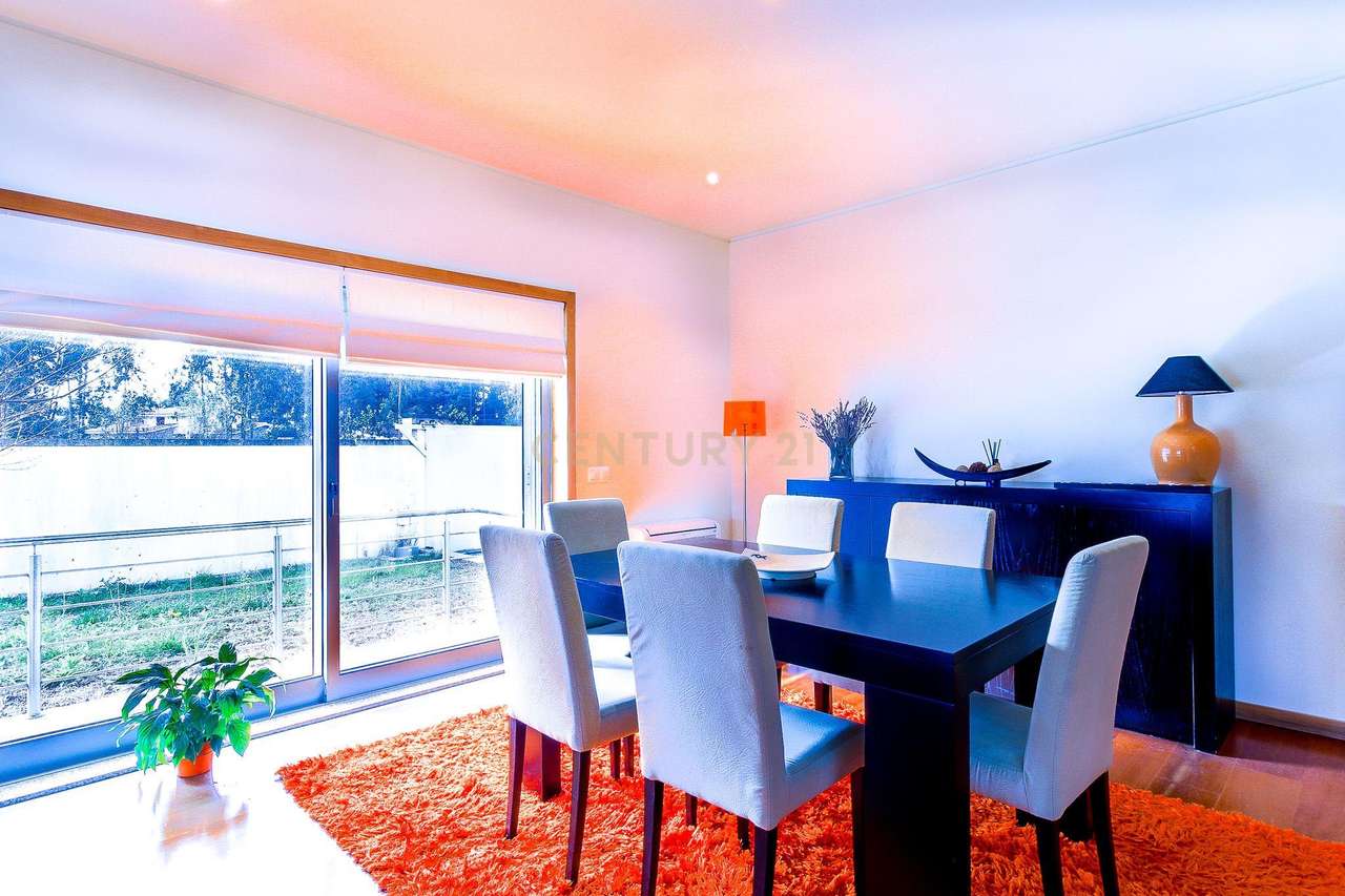 Moradia Isolada T4, com 3 Suites - EXCLUSIVO - sita no Castelo da Maia - Grande imagem: 5/27