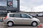 Renault Grand Scenic - 11