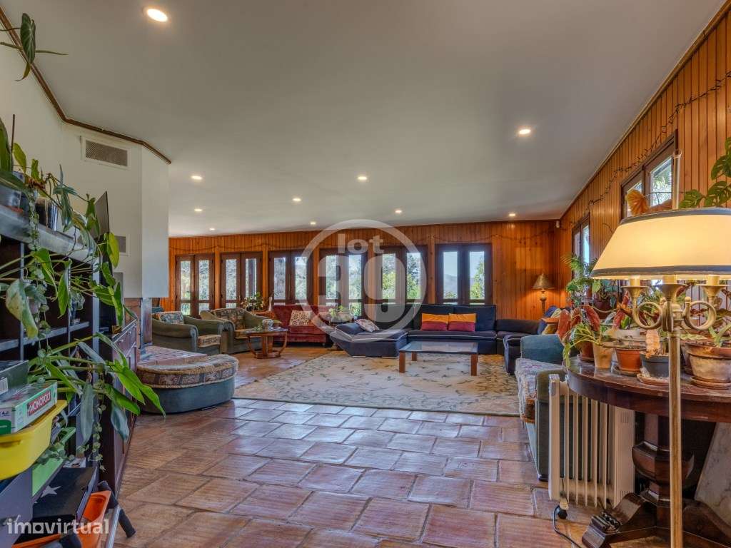 Moradia exclusiva com 6.588 m² de terreno urbano a 1 km do Centro H...-22