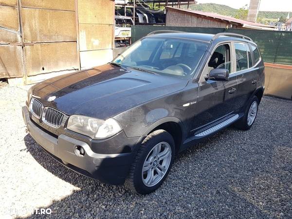 Dezmembrez BMW X3 E83 2.0 Diesel - 3