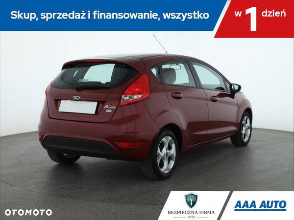 Ford Fiesta - 6