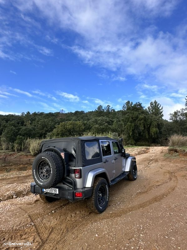 Jeep Wrangler Unlimited 2.8 CRD ATX Sahara Adventure Edition - 4