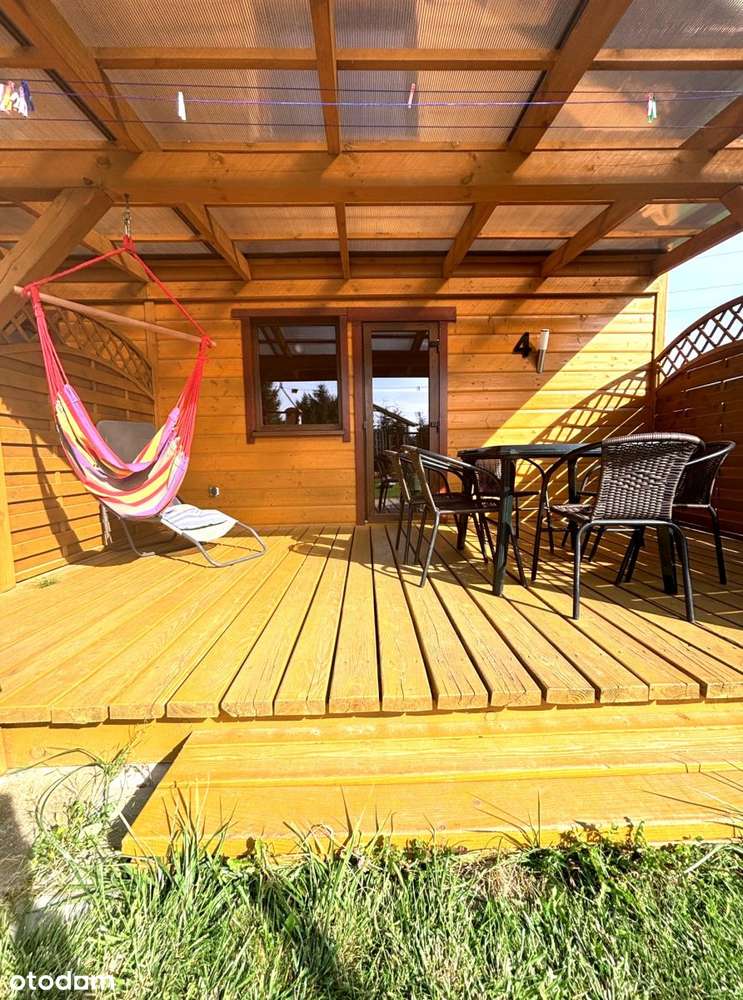 Budynek jednorodzinny z dwoma lokalami-0