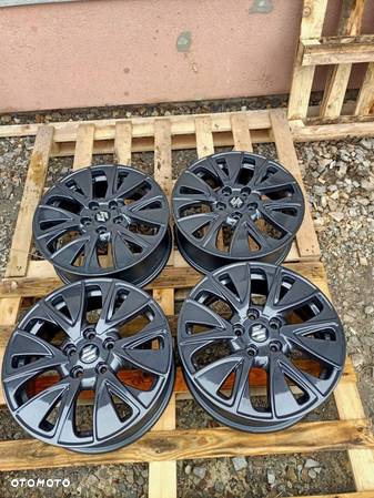 Suzuki S-CROSS VITARA Felgi 17" 5x114,3 ET 50 JAK NOWE GRAFIT 43210-61M72 - 1