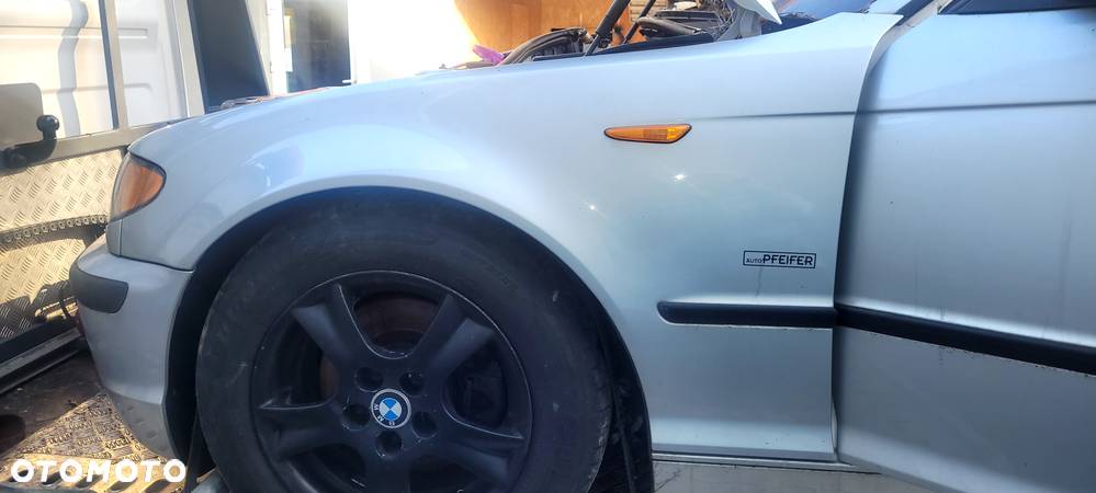 BMW 3 E46 Lift 2,0 Diesel na części BRAK: -BŁOTNIK PRAWY/LEWY - 18