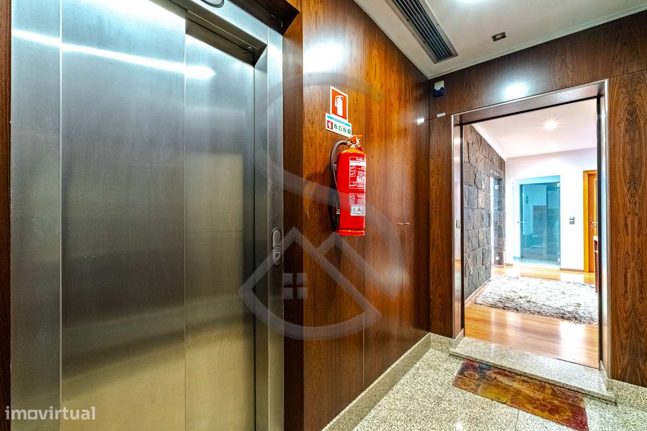 Apartamento T3 de Luxo em Vilar do Paraíso e Mafamude-30