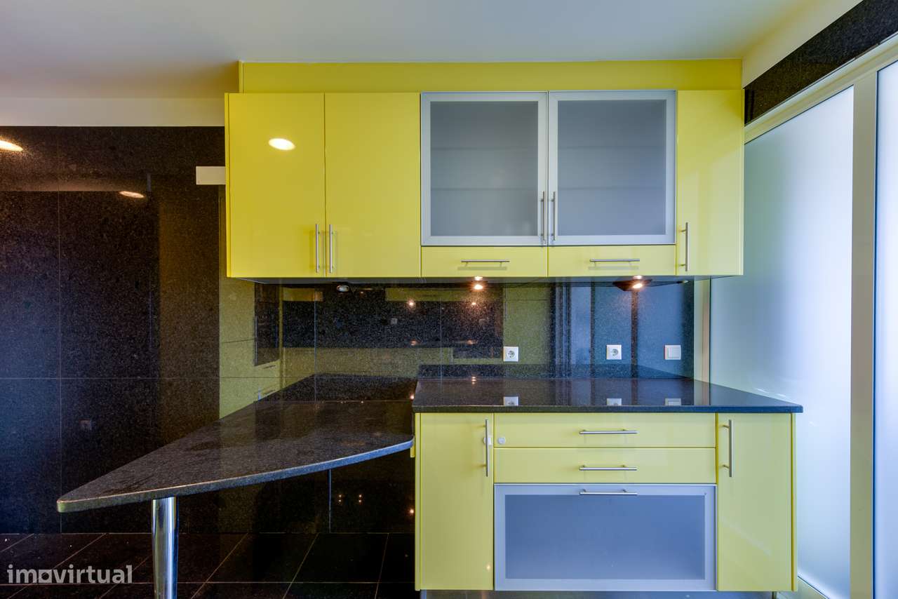 Apartamento T3 Venda em Ramalde,Porto-10