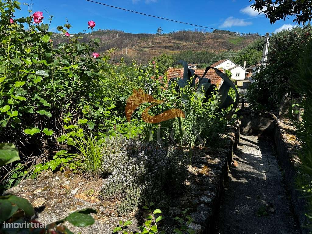 Moradia com jardim e pronta a habitar localizada na Ponte das 3 Ent...-29