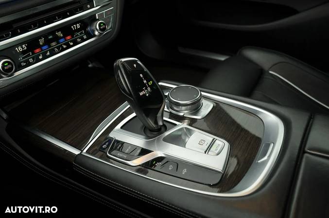 BMW Seria 7 730d xDrive - 19