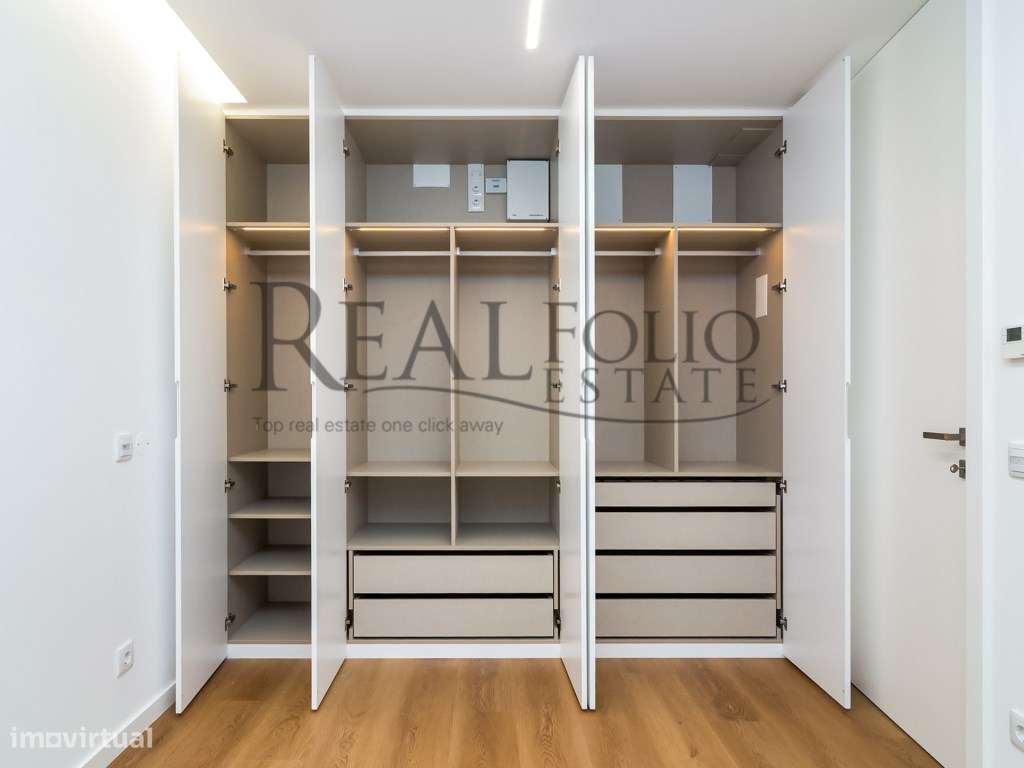 Moradia T4 Arquitetura Contemporânea Murches-9