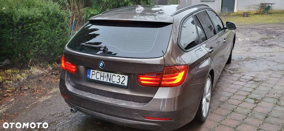 BMW Seria 3 318d Touring - 3