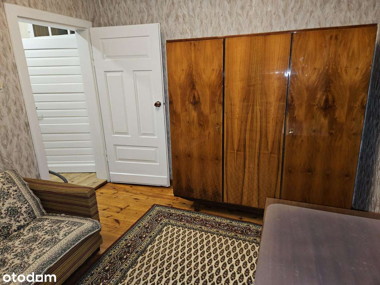 Sympatyczny mały domek, blisko jezioro !-6