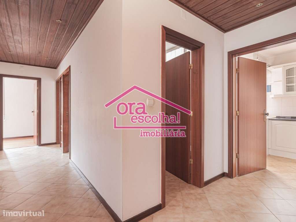Apartamento T3 de 1998 com 95 m2 e Arrecadação individual em Campol...-7