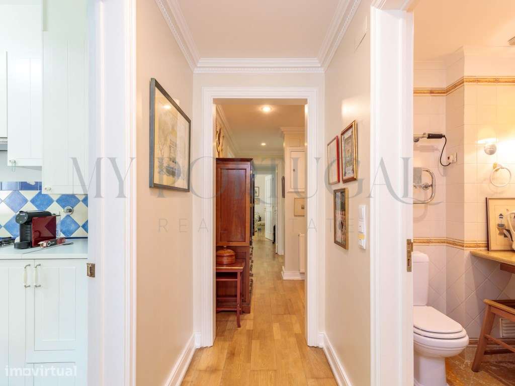 Sofisticação e Tranquilidade: Apartamento T2 no Condomínio Rei Carol-5