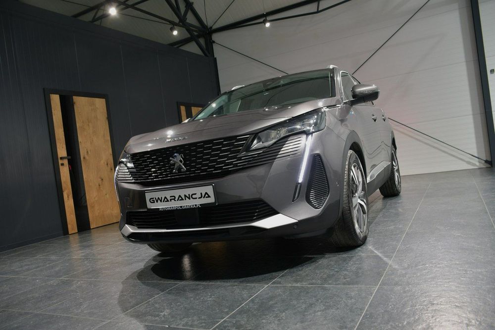 Peugeot 3008 II 1.6 PureTech Hybrid PHEV Allure Pack S&S EAT8 2022