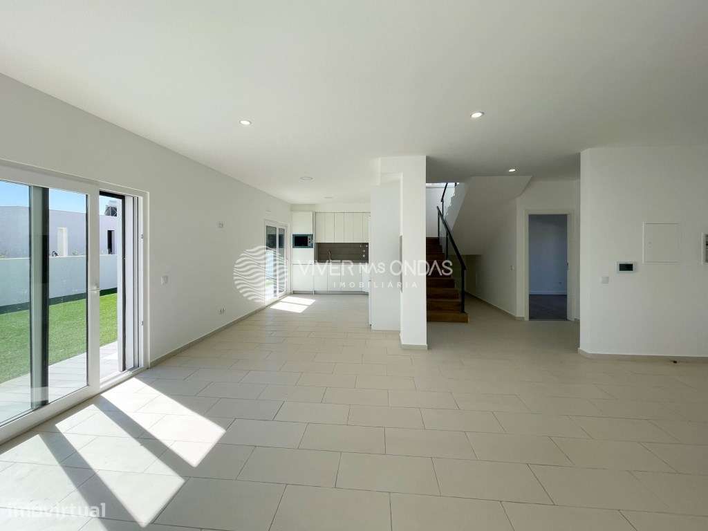 Moradia T4, Pronta a Habitar, em Lagoa de Albufeira - Grande imagem: 5/45