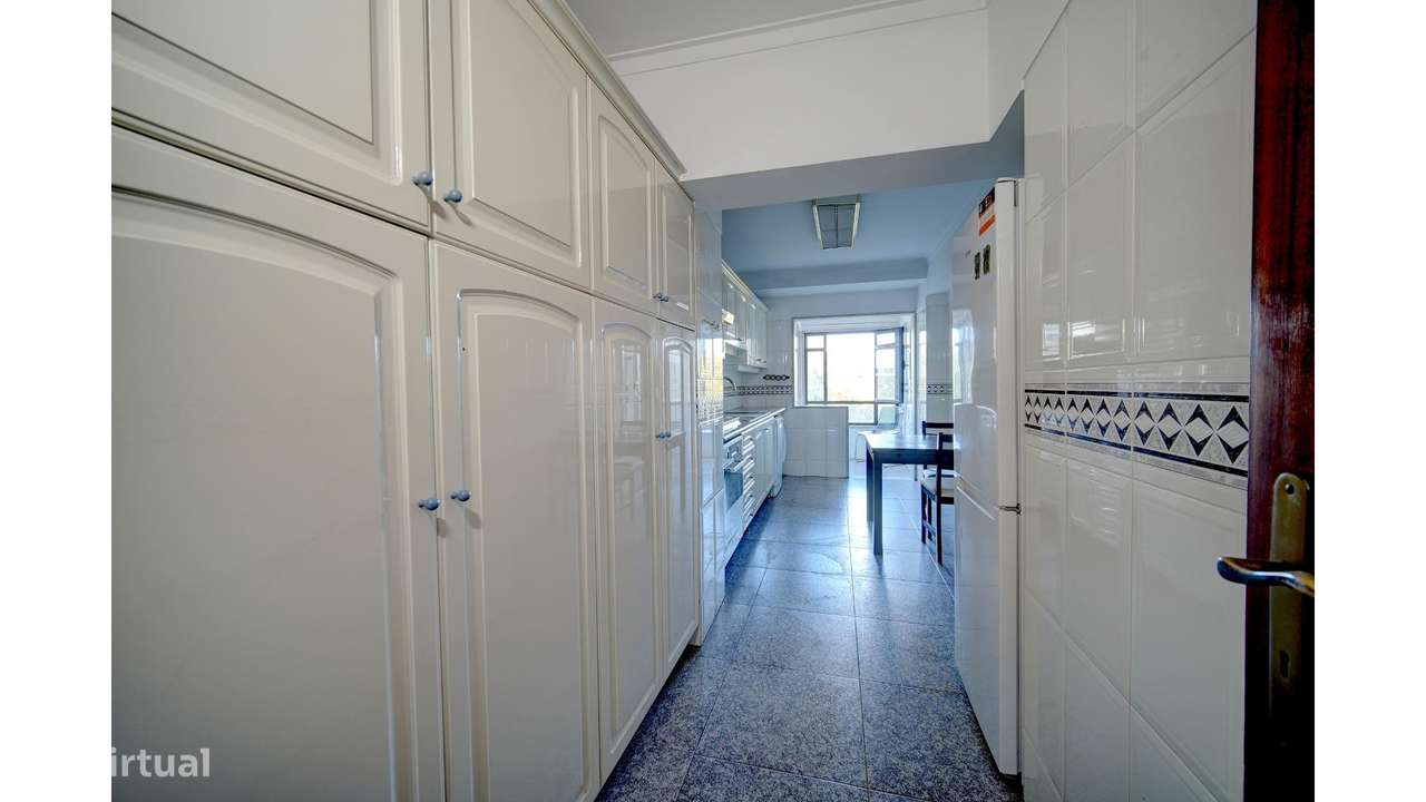 Apartamento T2 em Lisboa-4