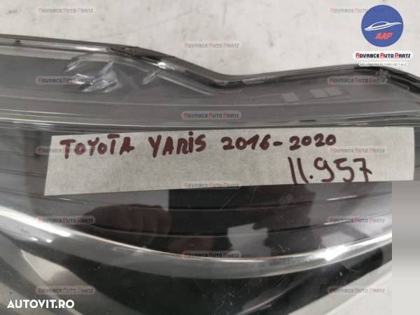 Far Stanga Toyota Yaris 2016 la 2020 original cu halogen - 7