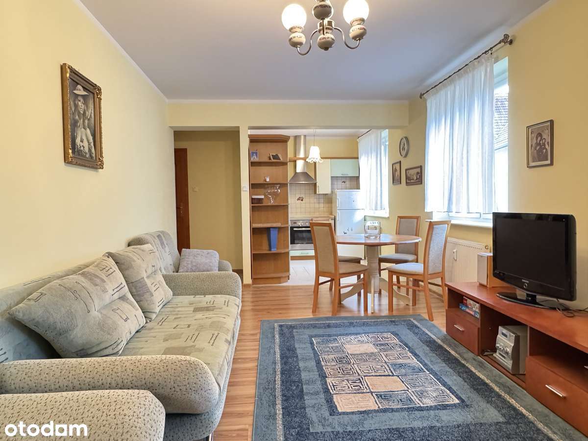 Zaledwie 250m od morza / plaży zachodniej. Pierwsza linia zabudowy.-4