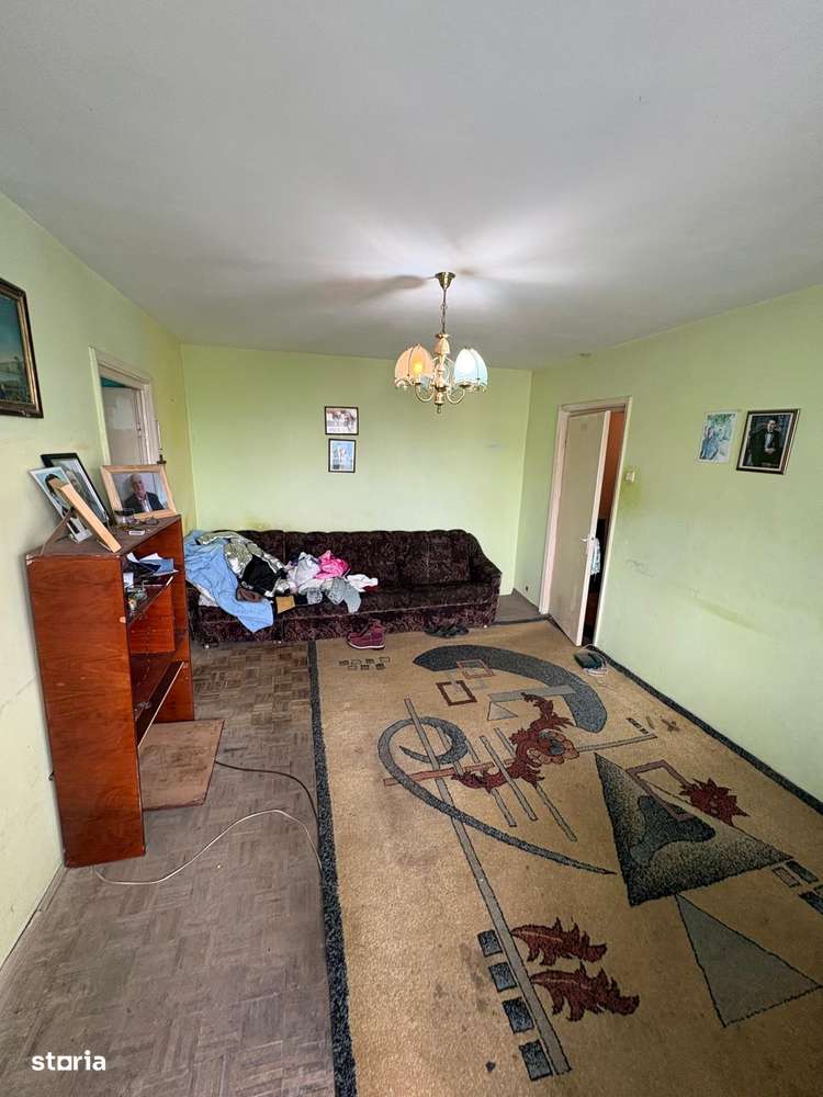 2 cam sd 52 mp suprafata totala zona decebal cantemir 72.000 euro neg-3