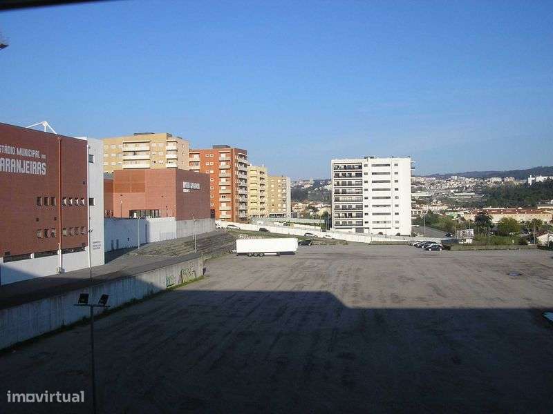 vendo t2 no centro de paredes - Grande imagem: 5/12