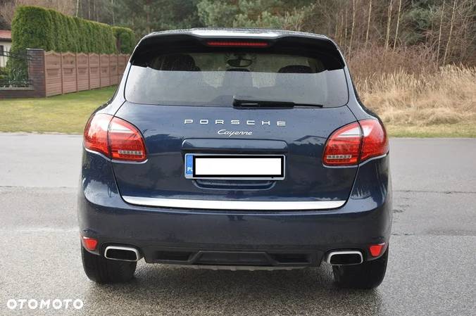 Porsche Cayenne - 5