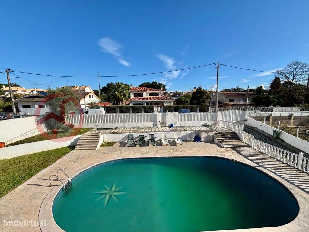 Moradia T4 com piscina e garagem, Corroios - Grande imagem: 4/41