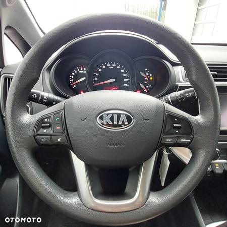 Kia Rio 1.2 M - 17