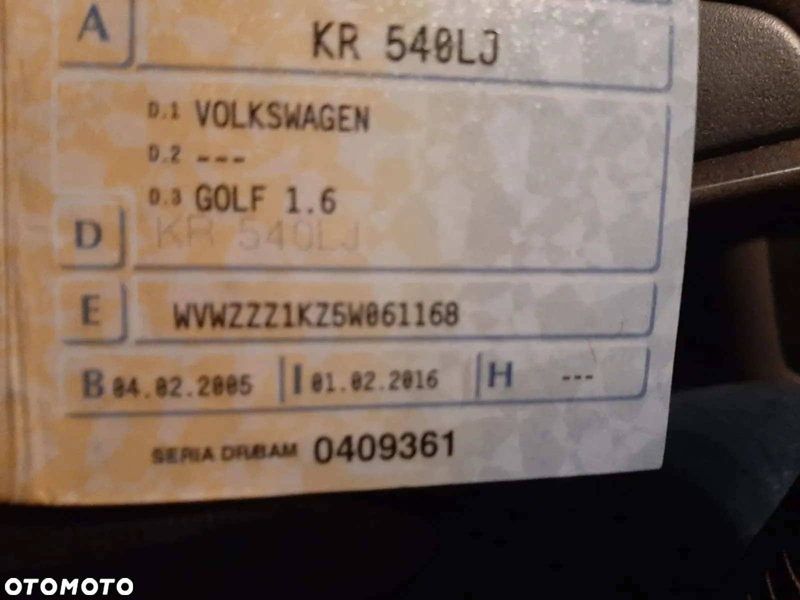 Volkswagen Golf 1.6 Comfortline - 9