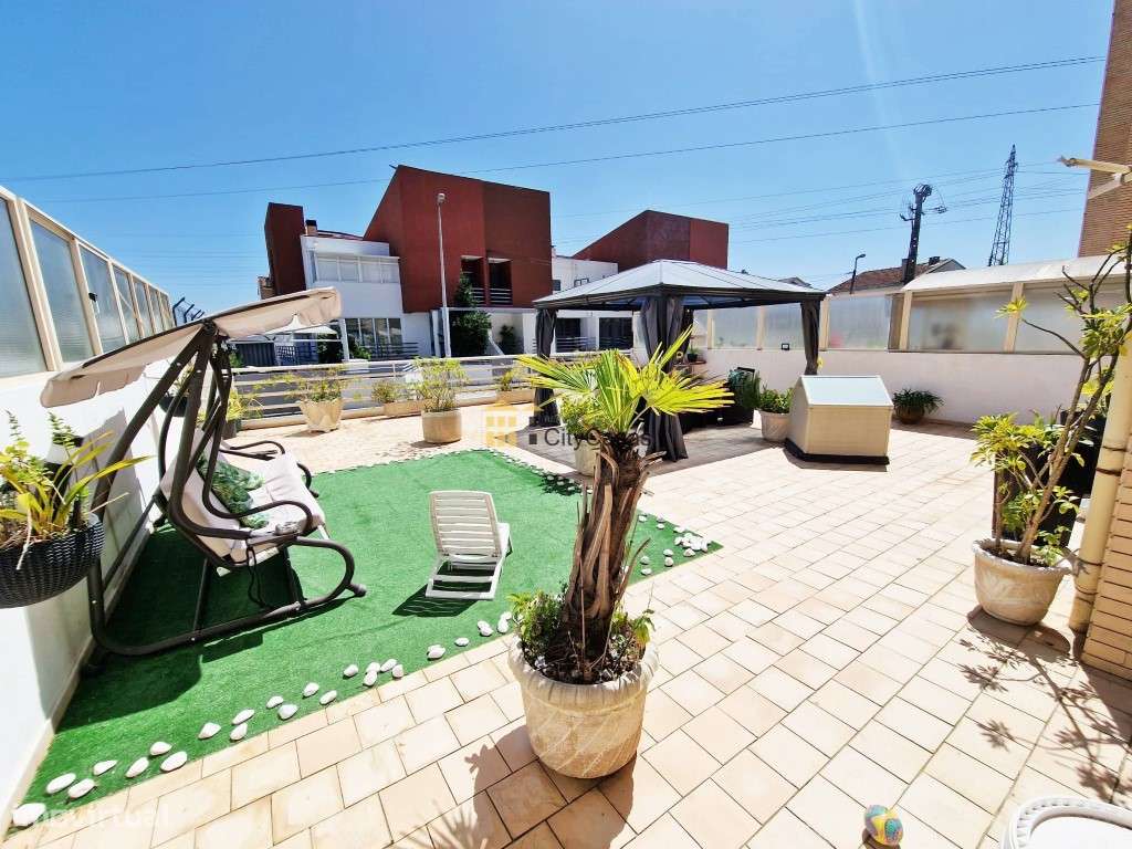 Apartamento T3 c/ Terraço e L. Garagem | Rio Tinto-28