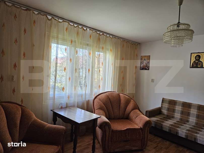 Casa spatioasa cu 4 camere, orasul Campeni - Imagine principală: 4/12