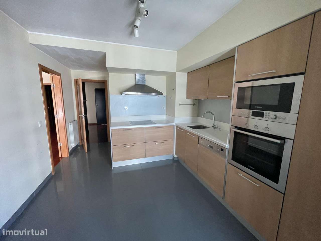 Apartment/Flat/Residential em Porto, Porto REF:3161-4