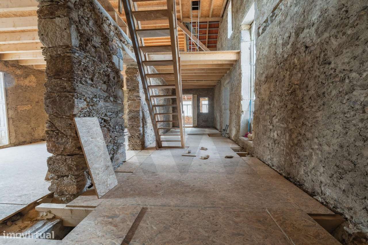 Palacete | Várias frações | PROJETO APROVADO| Vila Cucujães – OAZ!-15