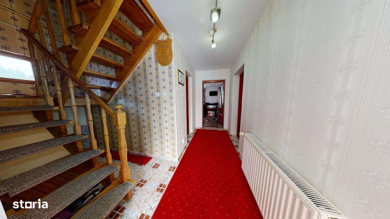 Vila Centrala cu Vedere Unica la Castelul Bran-12