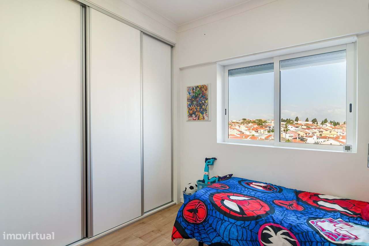 Refúgio acolhedor em São Domingos de Rana – T2+1 cheio de luz-14