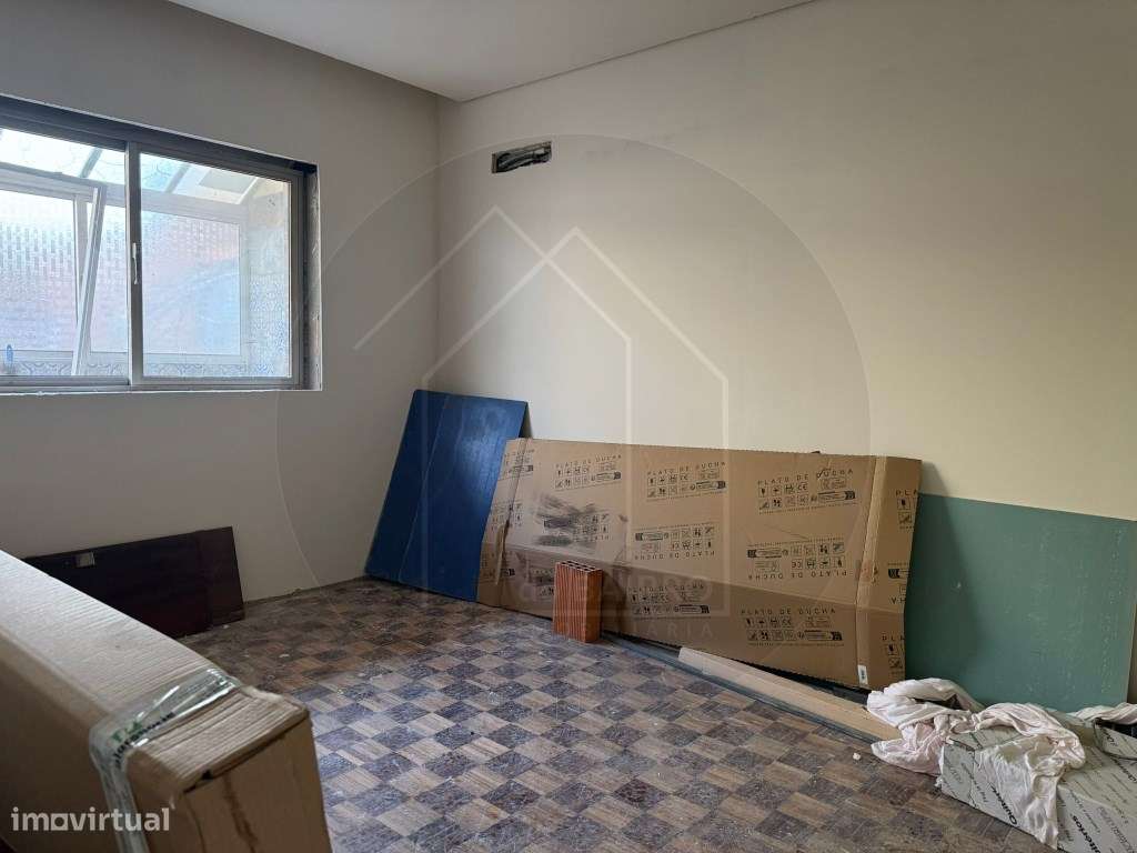 Apartamento T2 em Baguim do Monte - Grande imagem: 2/9