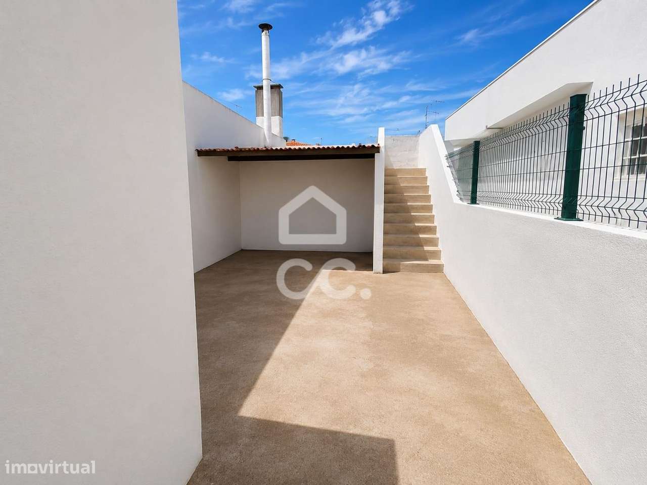Andar Moradia T3 com Sótão, Logradouro Privado  | Torres Novas-31