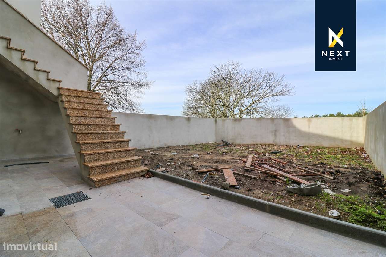Moradia em T3+1 Nova – Viseu-14