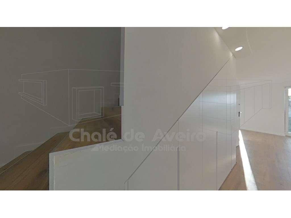 Apartamento T2 Duplex com garagem para 2 carros e terraço-45