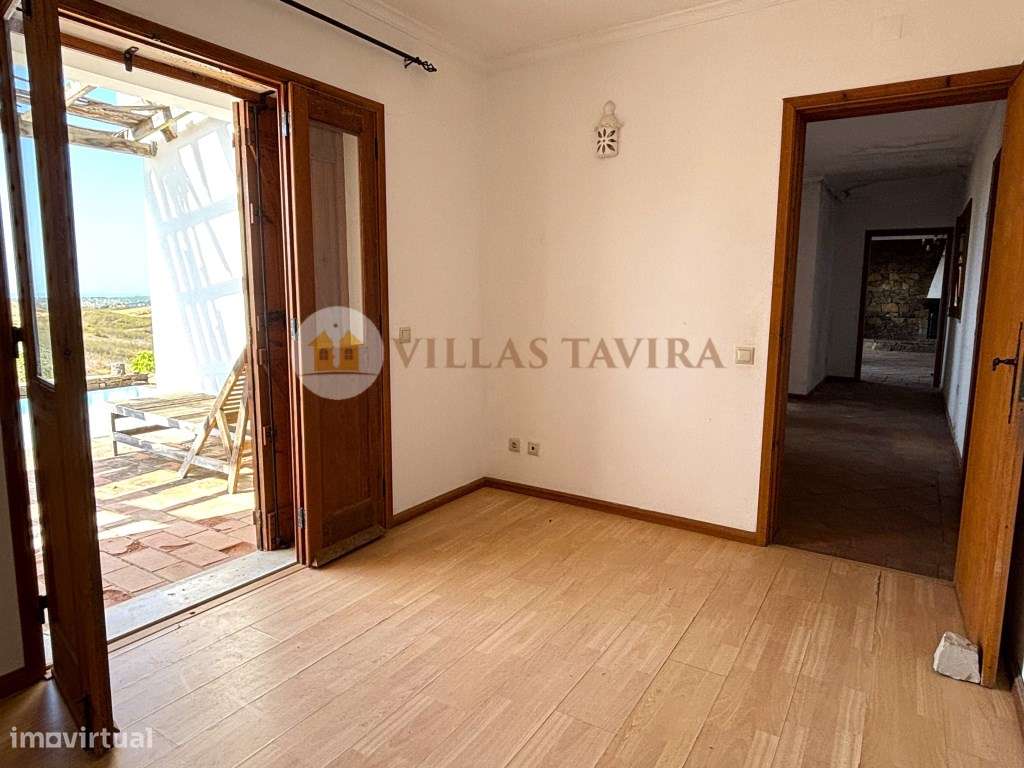 Moradia de estilo tradicional- Charme, vistas sob a Serra e Mar-36