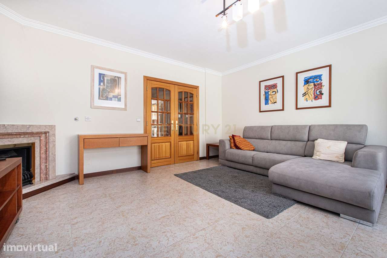 Apartamento T3 Santa Iria de Azoia para arrendamento - Grande imagem: 4/29