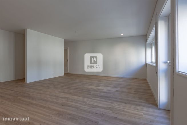Apartamento T3 renovado em Massarelos-7