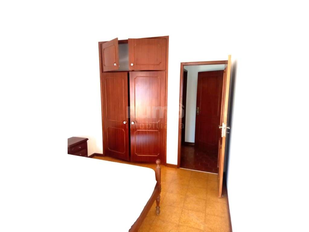 Apartamento T1 Mobilado e Equipado - Grande imagem: 5/13