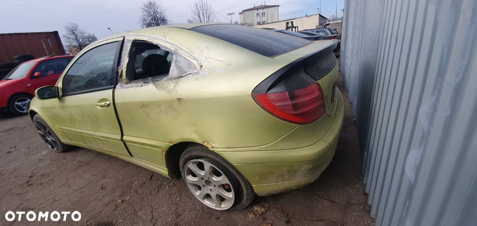 Części Mercedes 180 coupe kompressor  1.8 benzyna - 4