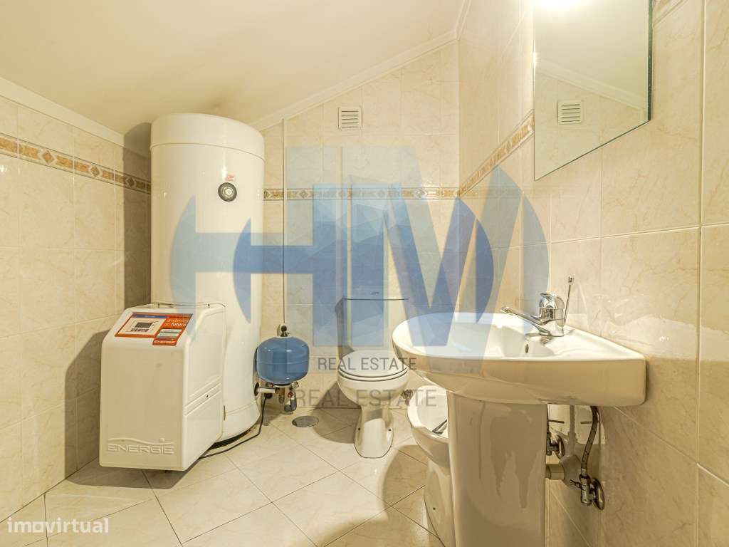 Moradia T4+1 (2001) - Jovim - Gondomar-23