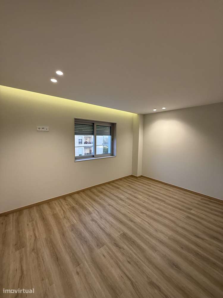 Apartamento para arrendar totalmente remodelado - Grande imagem: 5/23