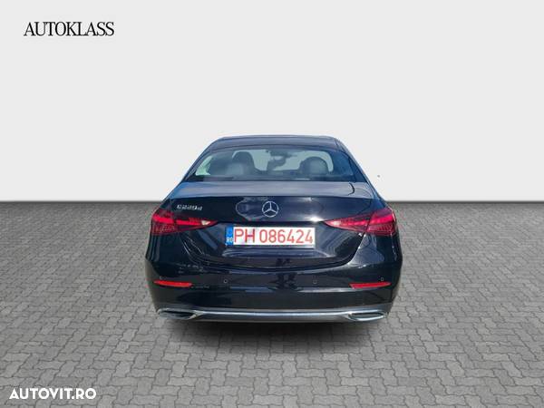 Mercedes-Benz C 220 d T 9G-TRONIC Avantgarde - 4