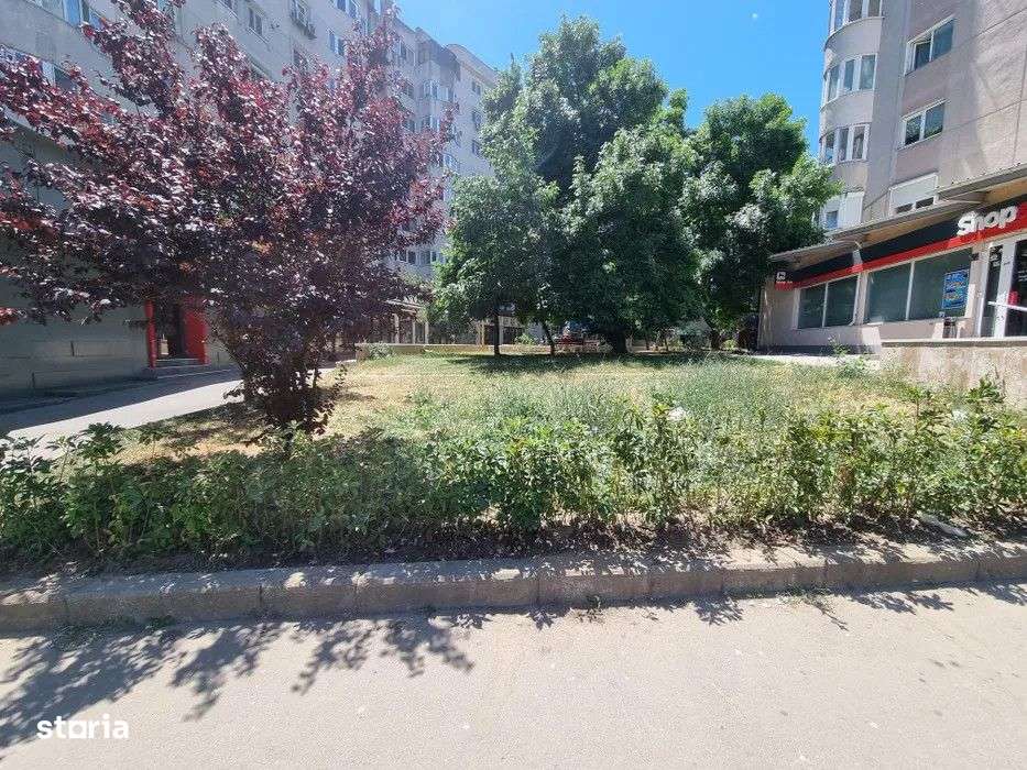 TEREN 250MP  |  CENTRAL  |  B-DUL MAMAIA - Imagine principală: 1/8