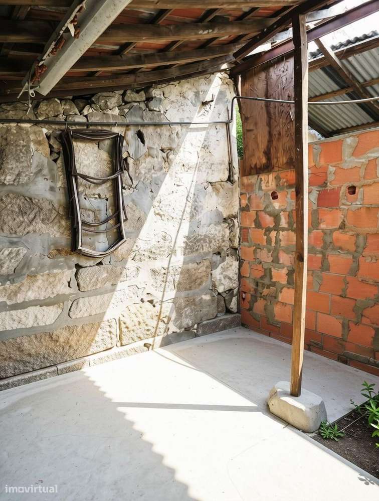 ​Terreno com Ruína em Rio Tinto – Excelente Oportunidade de Investime-15